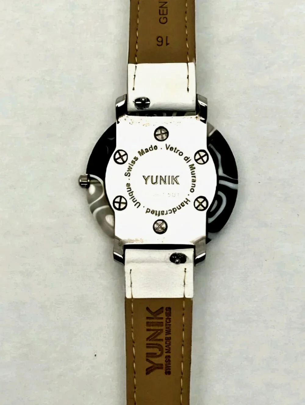 Yunik Handcrafted Murano glass 36mm genuine leather strap w/ safety buckle